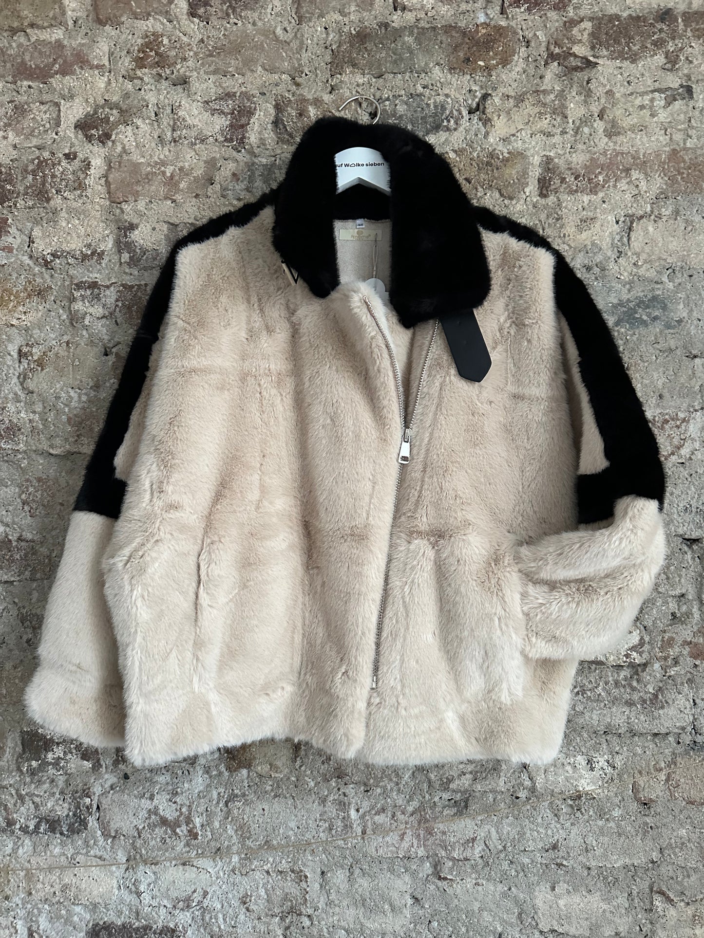 FAUX FUR JACKET