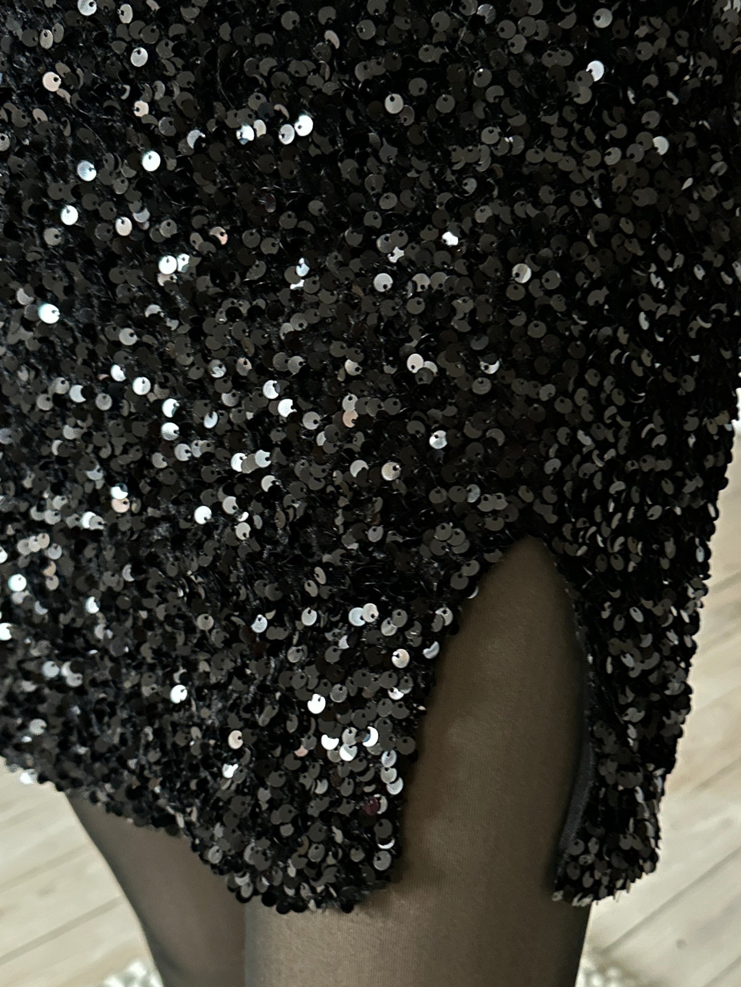 PAILETTEN MINI SKIRT BLACK
