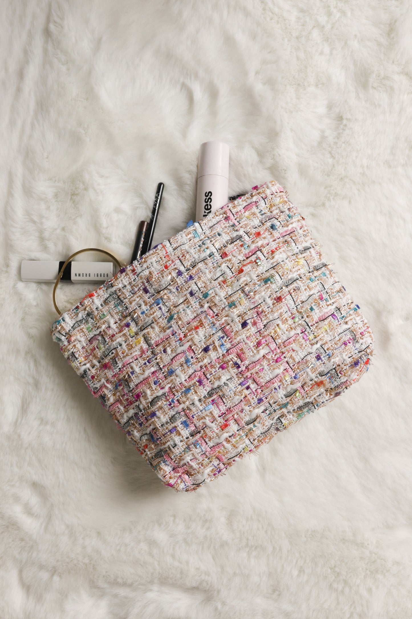 MAKE UP BAG WHITE