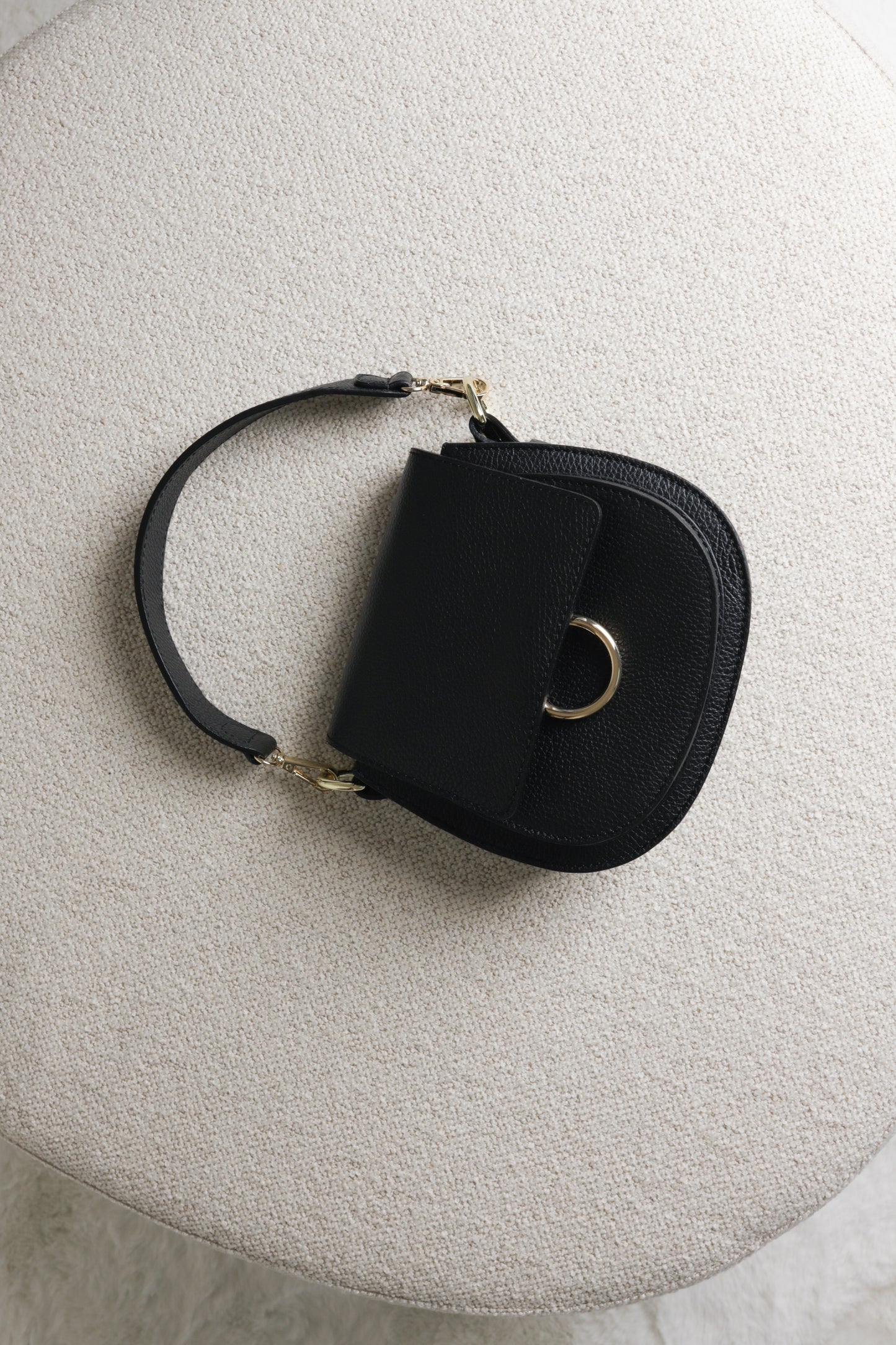 SMALL LEATHER BAG