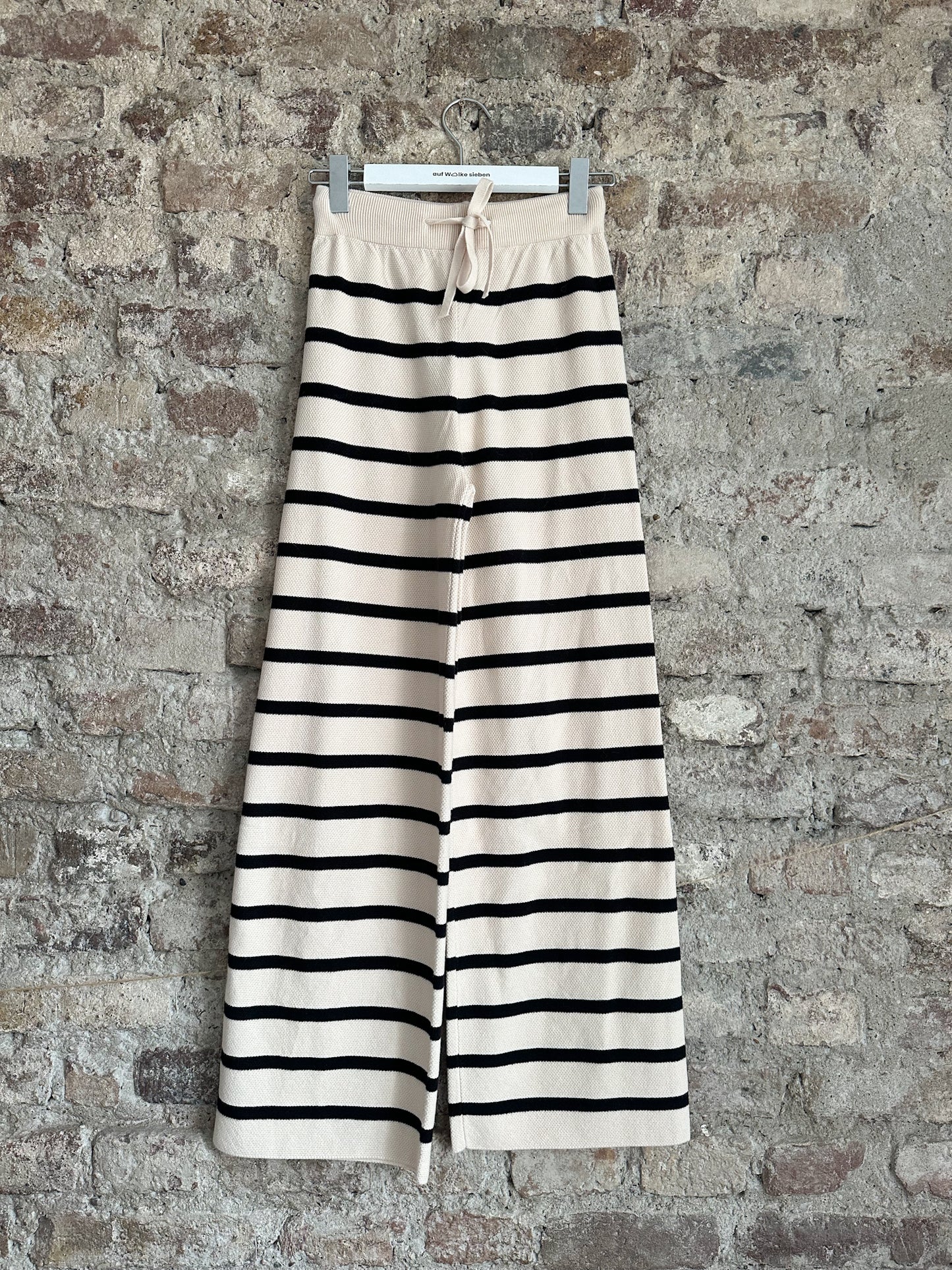 STRAIGHT TROUSERS STRIPES BEIGE