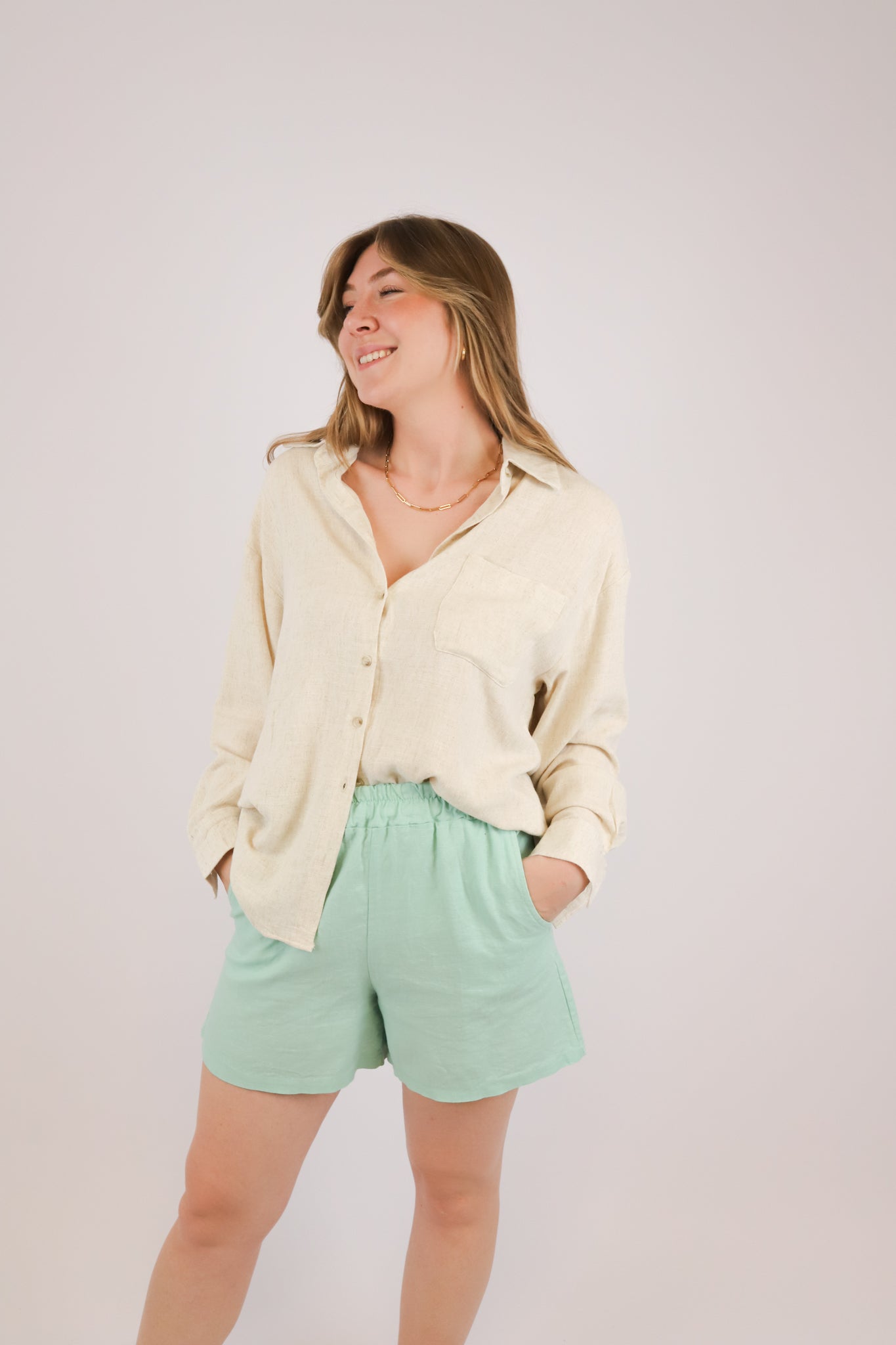 LINEN SHORTS MINT