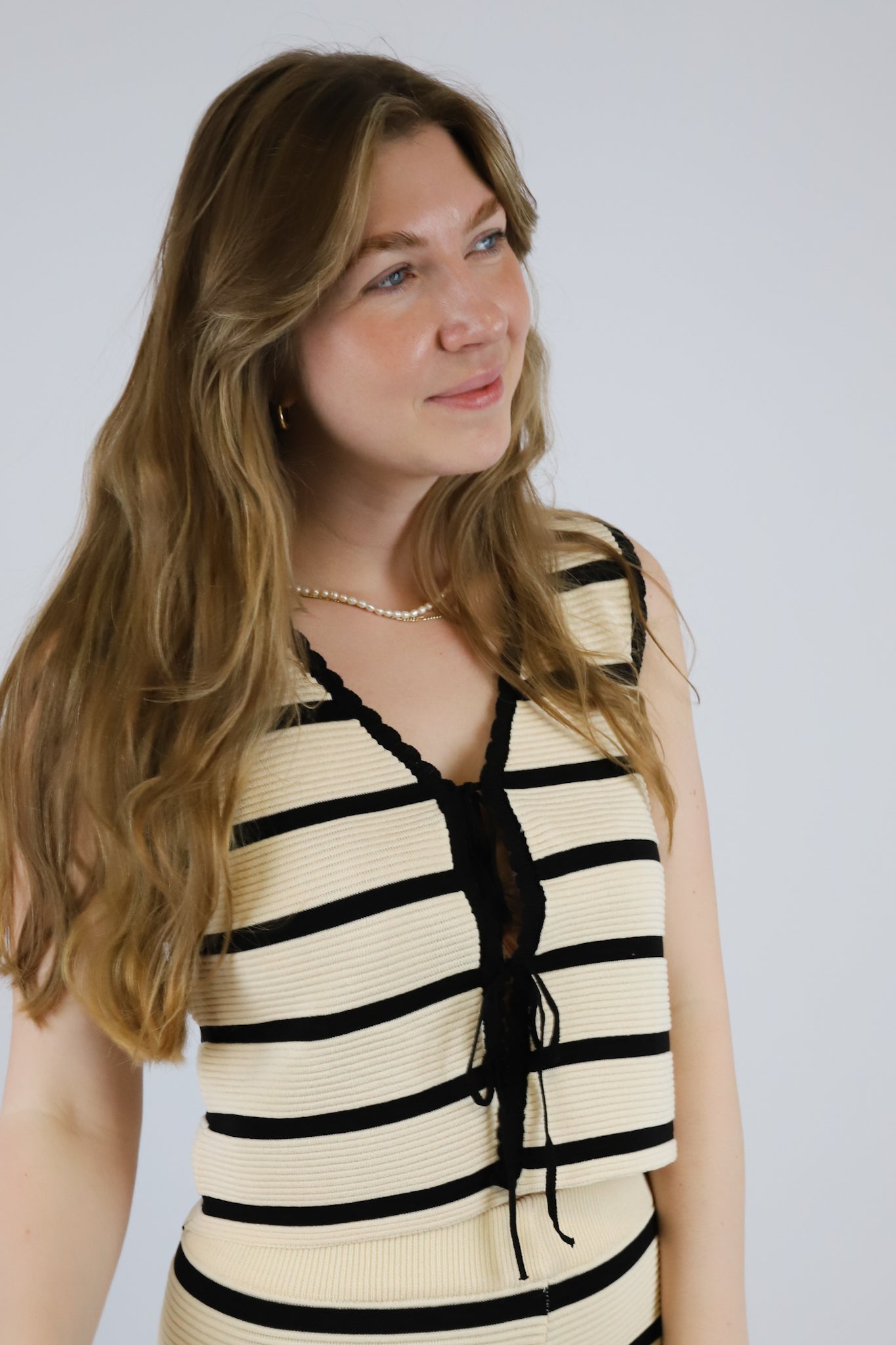 STRIPED VEST BEIGE