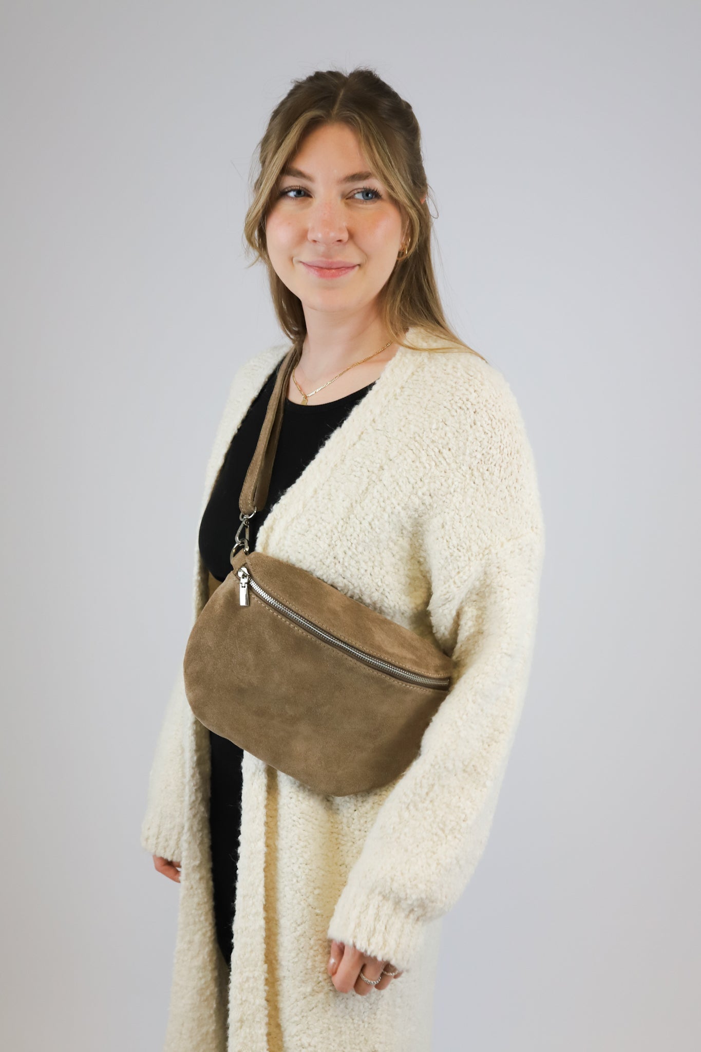 SADIA SUEDE BAG TAUPE