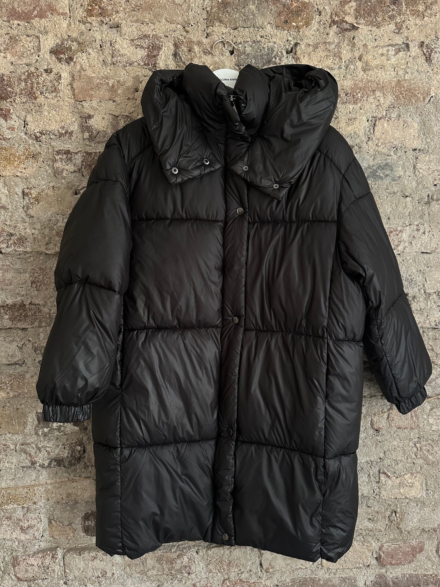 PUFFER JACKET BLACK