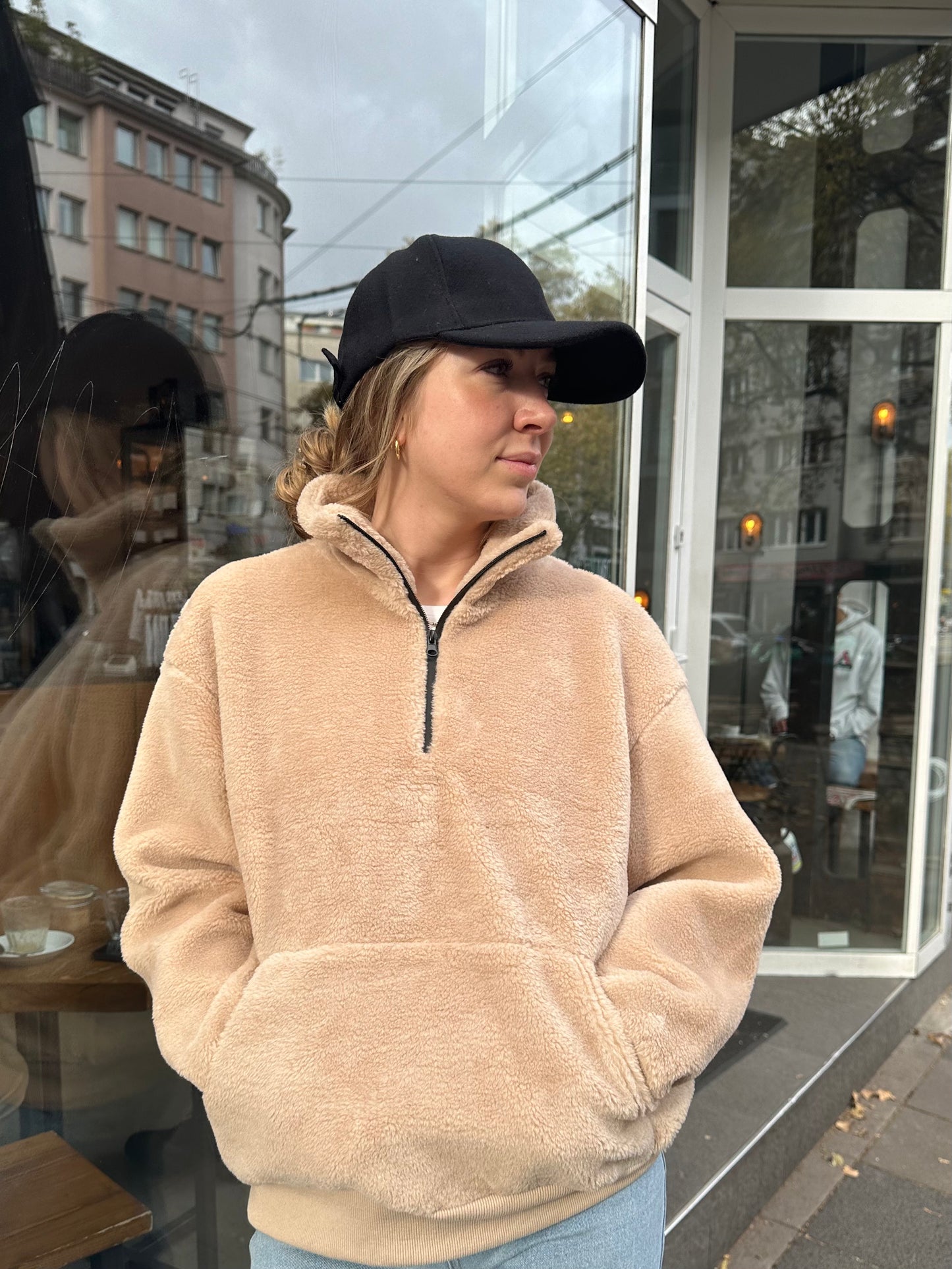 ZIP TEDDY PULLOVER BEIGE