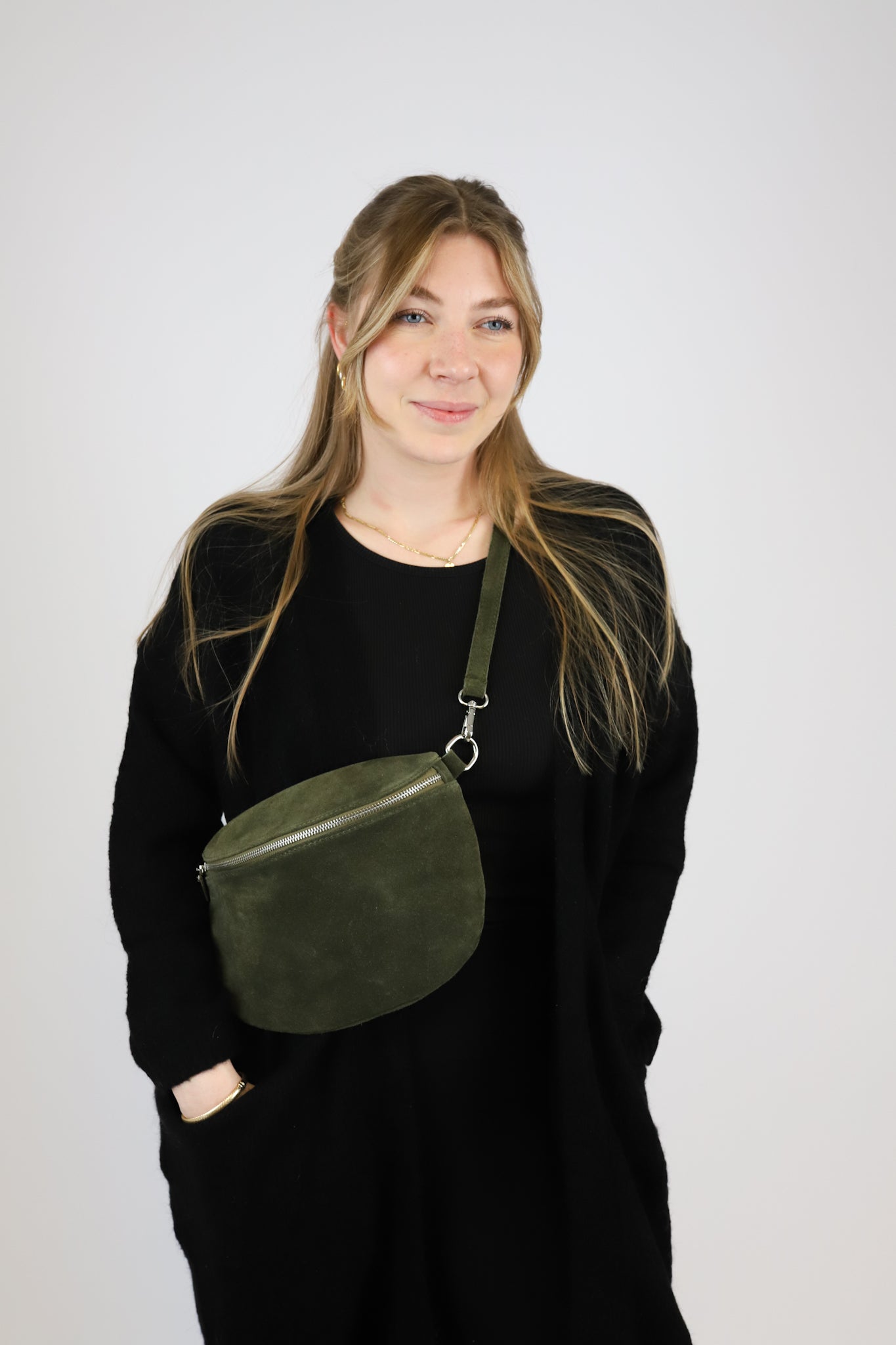 SADIA SUEDE BAG KHAKI