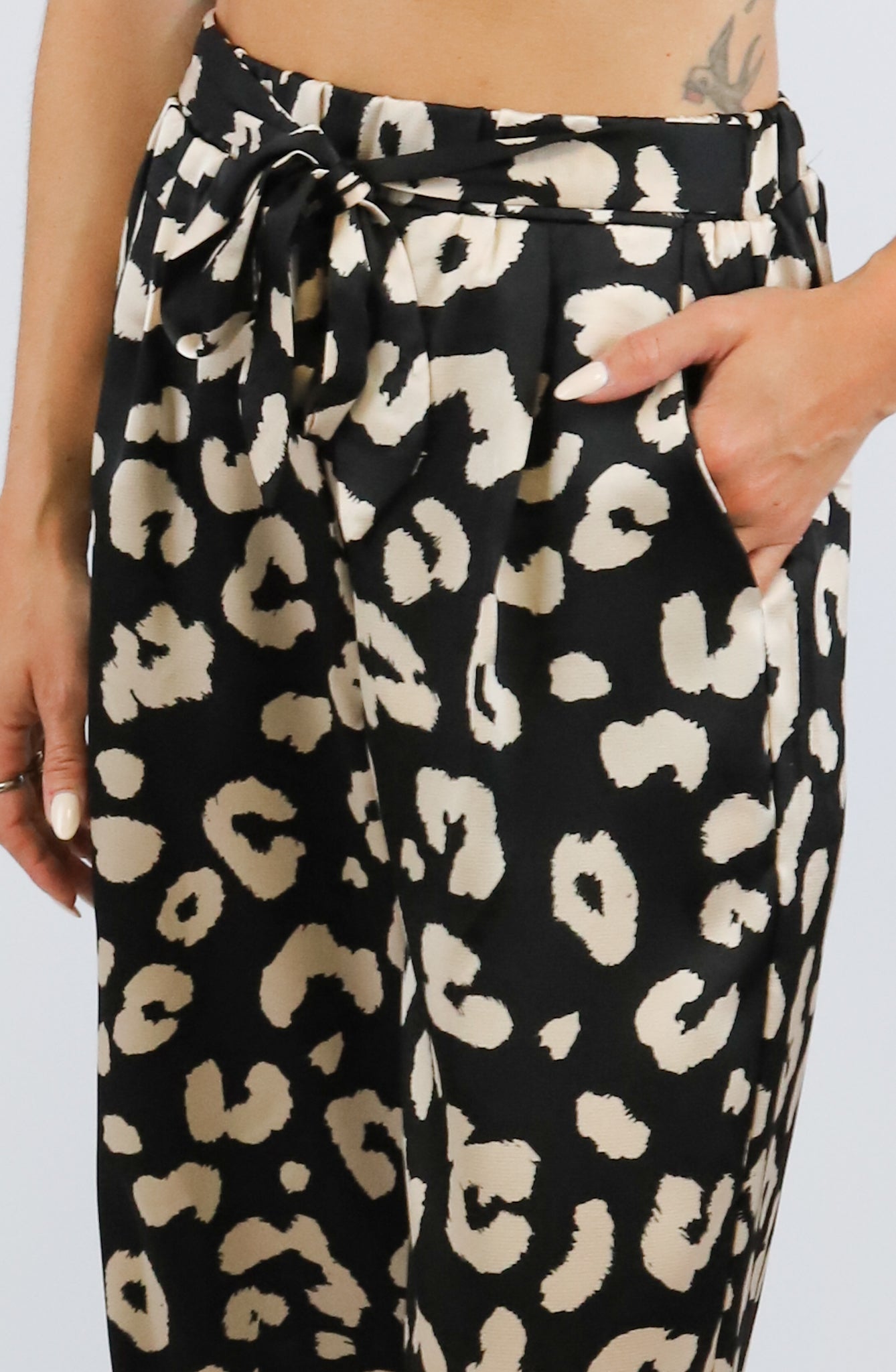 LEO TROUSERS BLACK