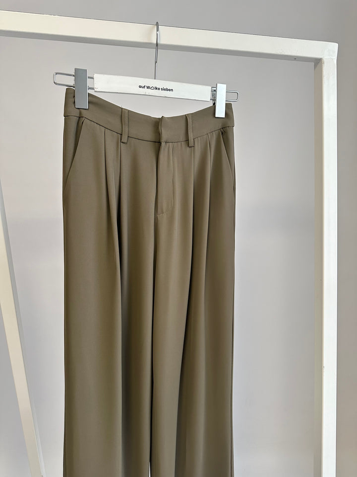 TWILLHOSE OLIVE