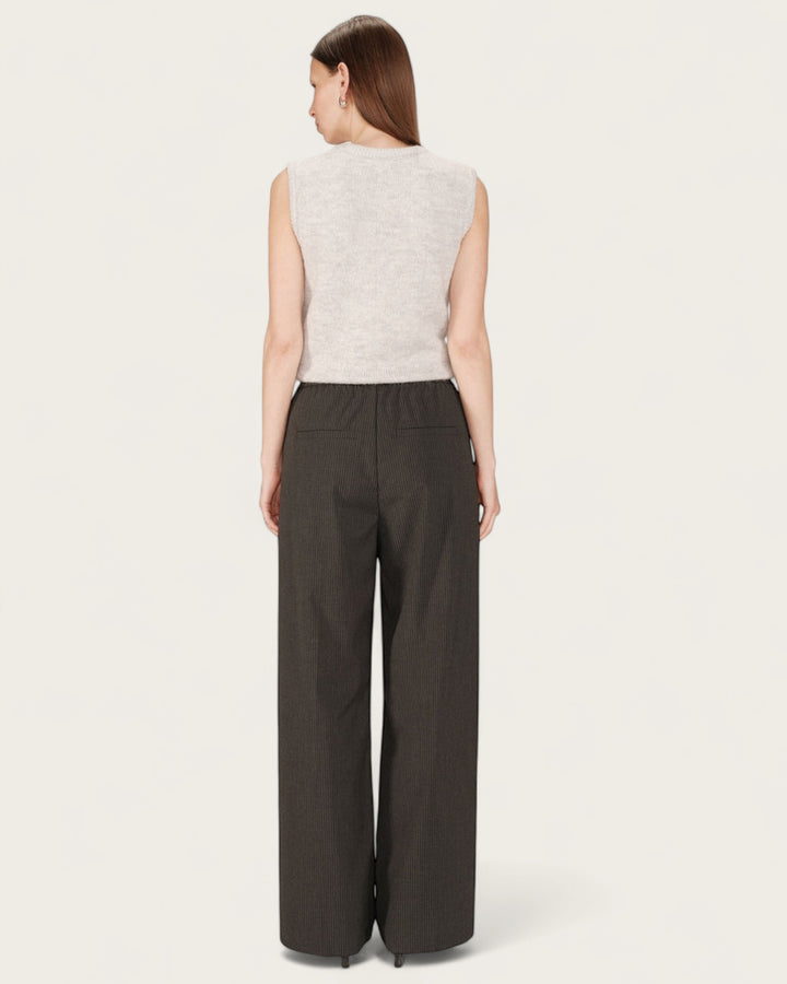 STAY TROUSERS
