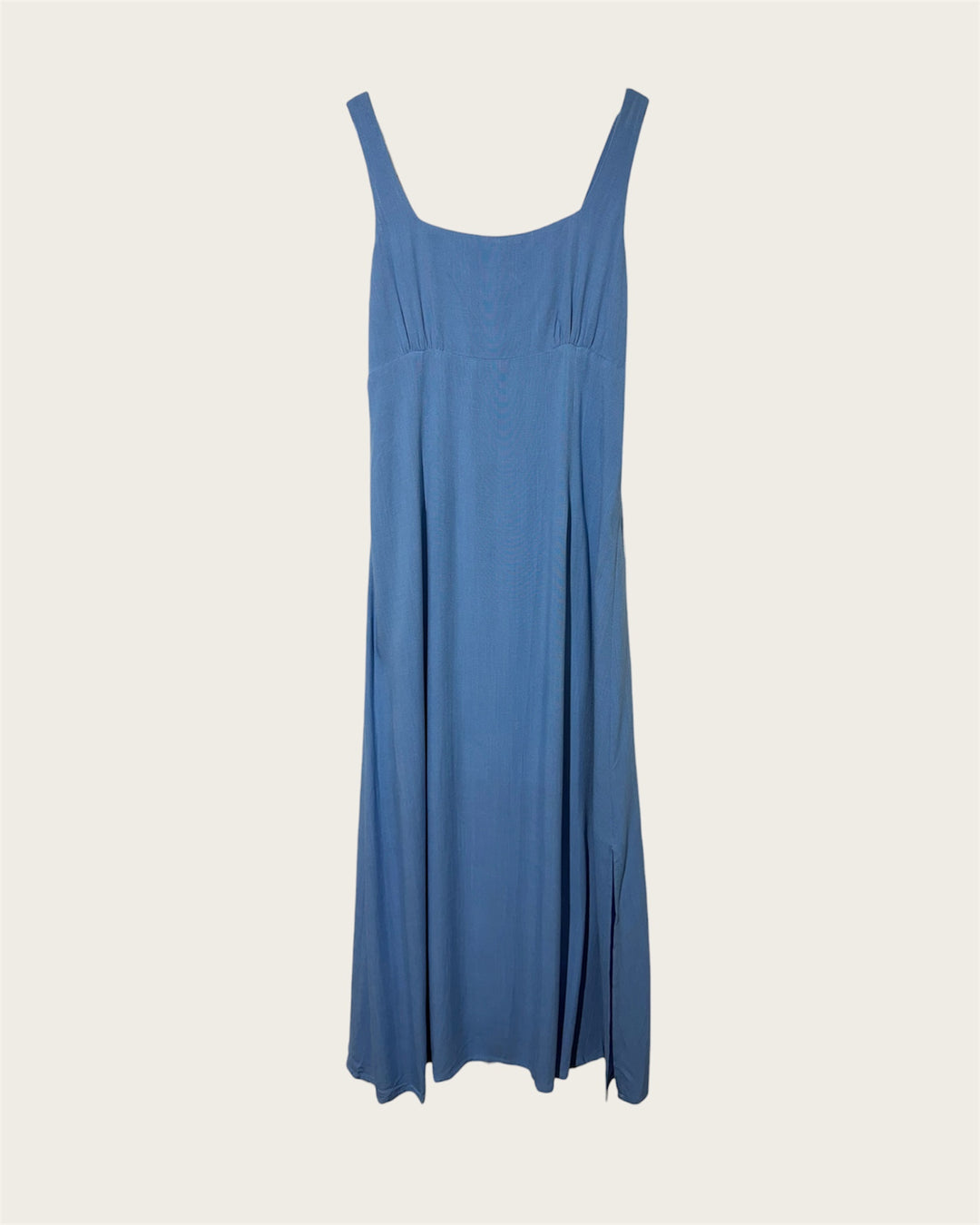 SIMPLE BLUE DRESS