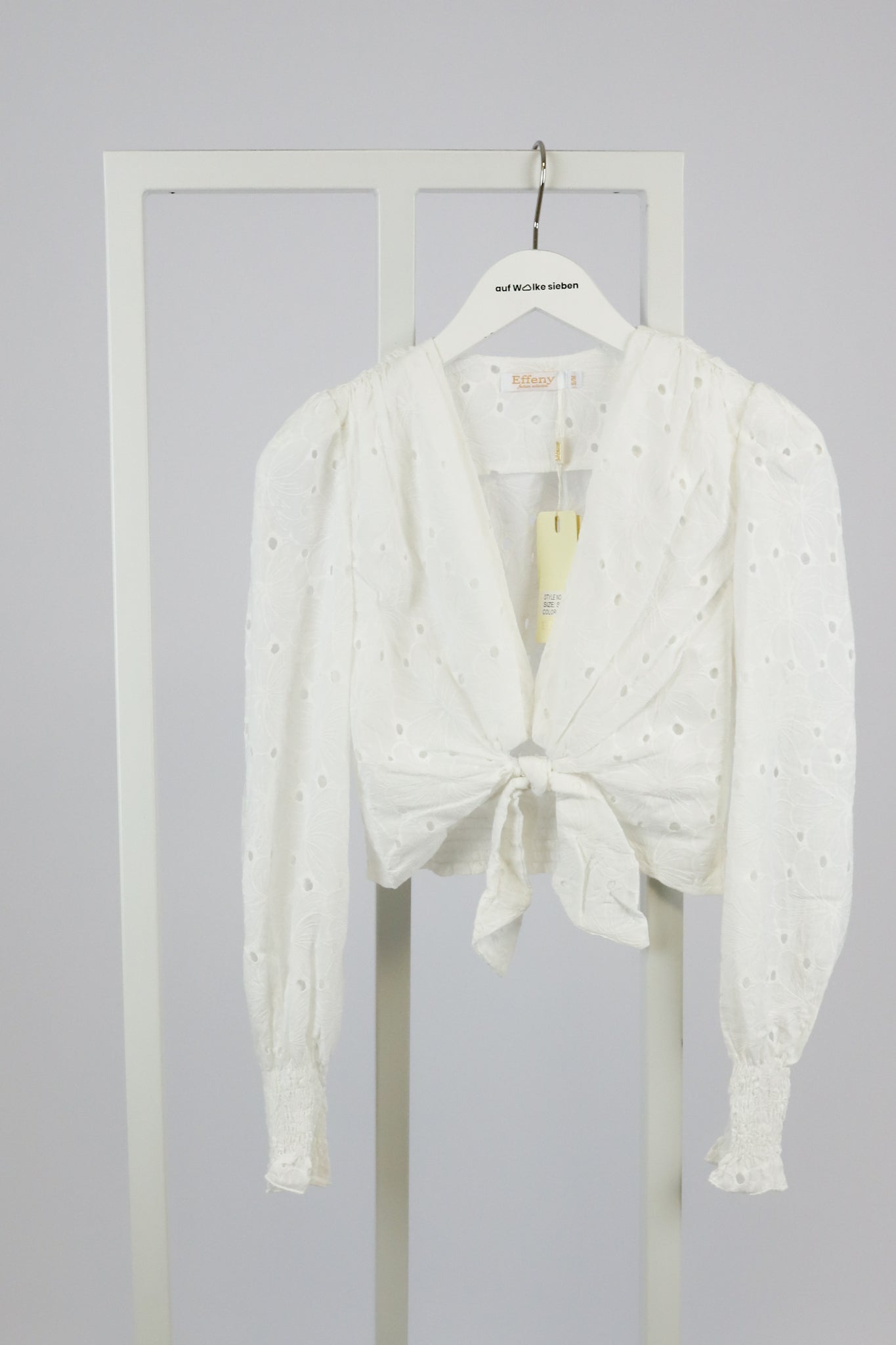 CROPPED BLOUSE FLOWERS WHITE
