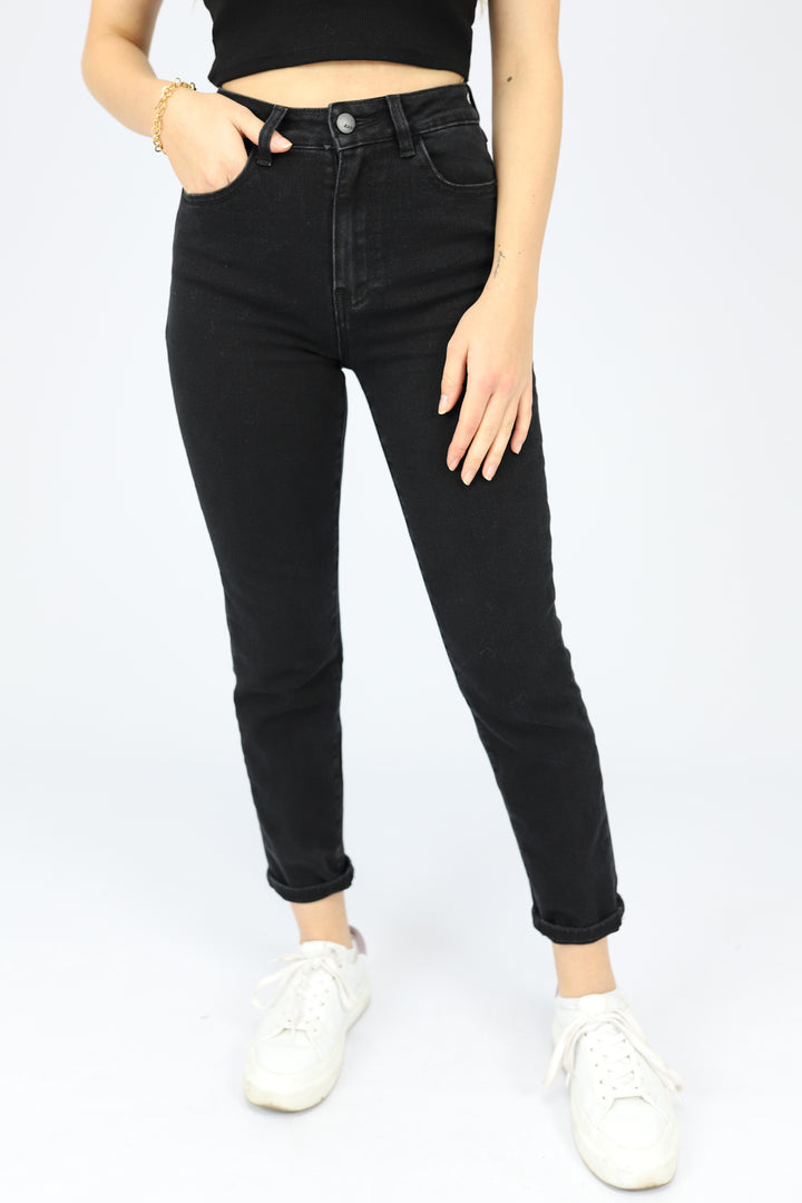 MOM JEANS BLACK