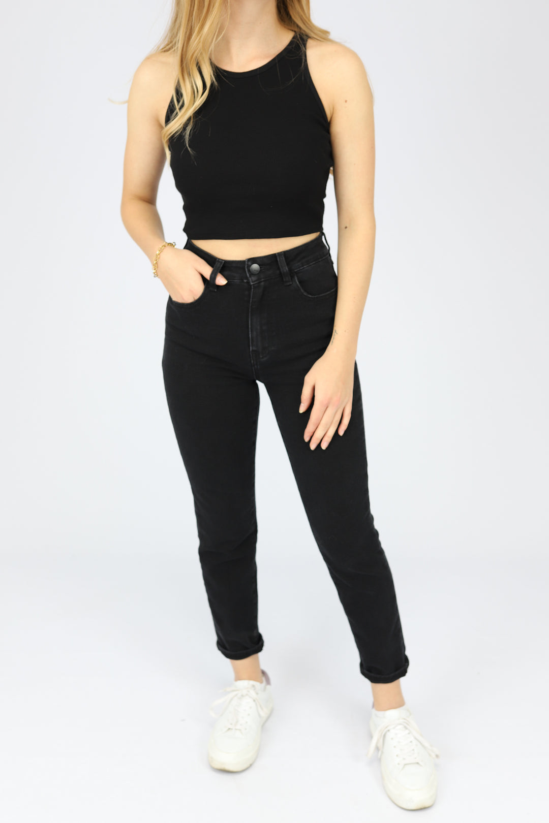 MOM JEANS BLACK